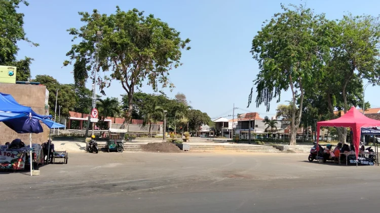 Taman Mundu Masih Disempurnakan, Warga Diminta Bersabar