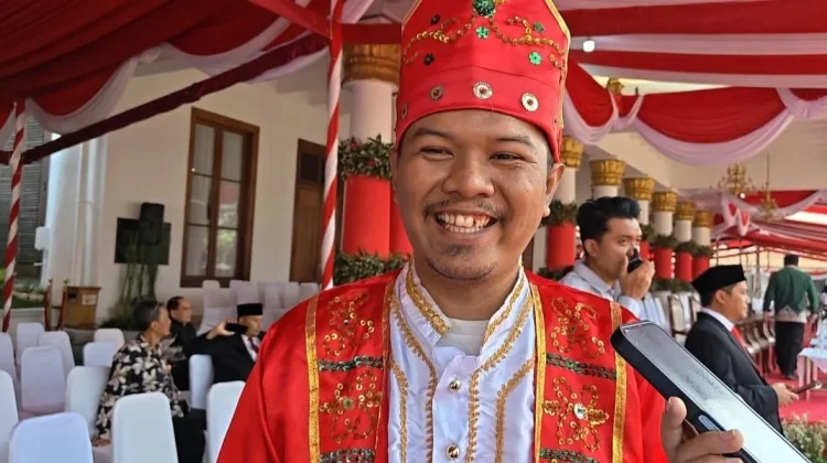 Upacara Hari Kesaktian Pancasila di Grahadi Ditutup Rebutan Hasil Bumi