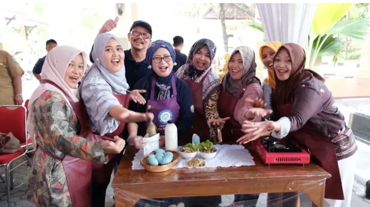 Pelatihan FKH UNAIR Inspirasi UMKM Lamongan Kembangkan Produk Baru