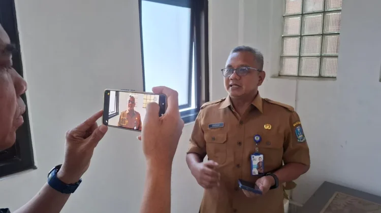 Cuaca Panas Melanda Surabaya, Warga Diminta Jaga Hidrasi