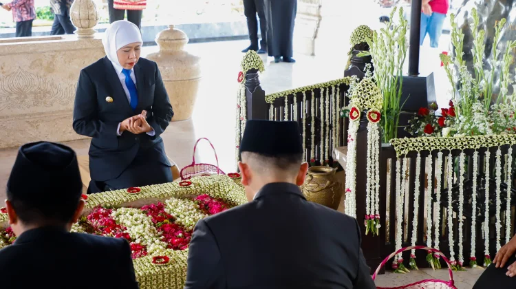 Gubernur Khofifah Ziarah Makam Bung Karno jelang HUT ke-81 Jatim