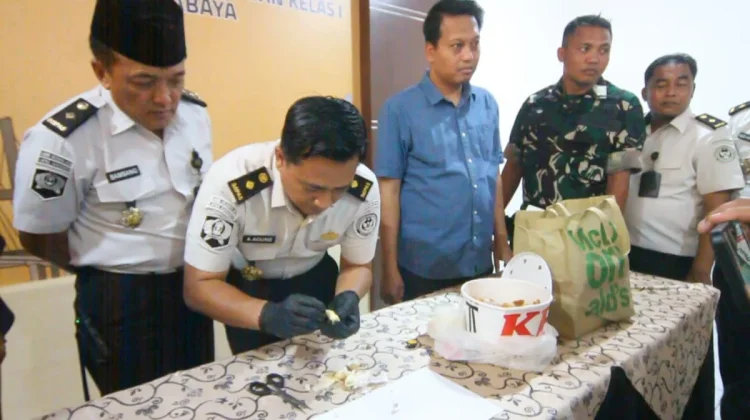 Sabu Belasan Gram Diselundupkan dalam Ayam Goreng Lapas
