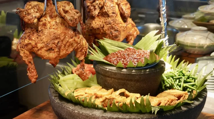 Ramadan 1447, Hotel di Surabaya Berlomba Hadirkan Iftar Tematik