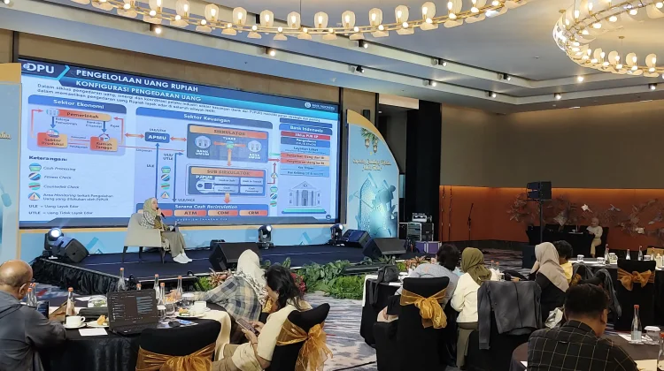 BI Jatim Soroti Penukaran Uang Tidak Resmi