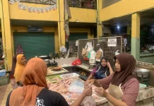 Harga Bapok di Pasar Soponyono Rungkut Turun