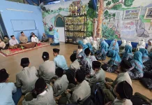 Ratusan Santri El Rahmah Antusias Terima MBG Edisi Ramadan