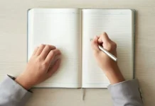 Menulis dengan Tangan: Terapi Kesehatan Otak dan Mental
