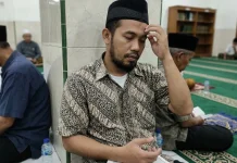 I’tikaf di Masjid pada 10 Hari Terakhir Ramadan: Tradisi dan Manfaat Spiritual