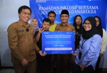 Sebanyak 200 Difabel Pasuruan Terima Paket Ramadan dari SIER