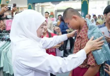 Belanja Lebaran Bersama, Senyum Murid Difabel Warnai Ramadan di Madiun