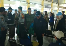 Menteri Lingkungan Hidup Tinjau Kebersihan Terminal Purabaya Jelang Mudik