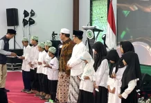 MUI Jatim Gandeng LMI Salurkan Santunan untuk 2026 Anak Yatim dan Dhuafa