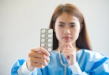 Manfaat dan Risiko Antibiotik pada Bayi
