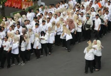Hari Pertama Kerja, Layanan Publik Surabaya Tetap Optimal tanpa Hambatan