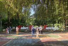 Kebun Binatang Surabaya Mencatat Total 75 Ribu Pengunjung Selama Libur Lebaran