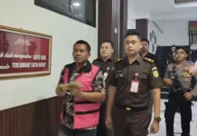 Kejari Sidoarjo Tahan Kades Mulyodadi Terkait Dugaan Pungli