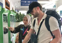 KAI Daop 8 Catat 3.508 Wisatawan Asing Naik Kereta saat Lebaran 2026