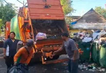 TPS Overload, DPRD Surabaya Dorong Skema Khusus hingga Peremajaan Armada