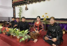 Pro 4 RRI Surabaya dan Unair Hidupkan Budaya lewat Klenengan