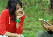 “Perahu Kertas”, Kisah Cinta, Mimpi, dan Takdir yang Mengalir Lembut