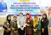 (Sumber foto sudah) Arumi Bachsin Ajak Perempuan Manfaatkan Era Digital