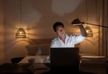 Morning Person vs Night Person dalam Dunia Kerja, Mana yang Lebih Produktif?