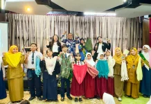 Pelajar Surabaya Belajar Daur Ulang Tekstil lewat Workshop Hari Bumi