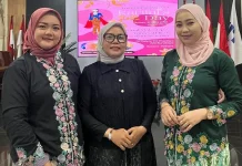 Tips Simpel Berhijab ke Kantor