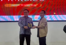 Konsisten Transparan Kinerja, Arif Fathoni Raih Penghargaan Akuntabilitas