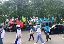 Massa Aksi May Day di Surabaya Mulai Bergerak ke Kantor Gubernur Jatim