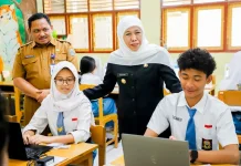 Hardiknas, Jatim Komitmen Menjadi Barometer Pendidikan Nasional