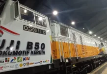 KAI Daop 8 Surabaya Uji Coba Perdana Biodiesel B50 pada Lokomotif
