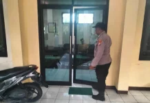 Kades Buncitan Sedati Ditemukan Meninggal di Balai Desa