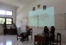 SMAN 9 Surabaya Hadirkan Lomba Cerdas Cermat saat Peringatan Hardiknas 2026