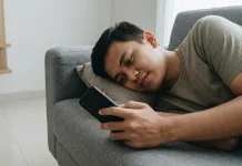 Perlukah Kita Detoks Medsos agar Bisa Mengurangi Stres?
