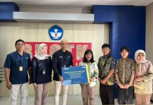 TASPEN Serahkan Manfaat JKK dan Beasiswa Pendidikan kepada Ahli Waris ASN