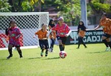 SDN Manukan Kulon Tampil Perkasa di Turnamen Sepakbola Putri