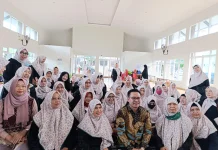 Ecoprint Buka Peluang Usaha Baru bagi Perempuan Surabaya