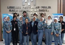 SMA Hang Tuah 2 Perkuat Bakat Penyiaran Melalui Kunjungan