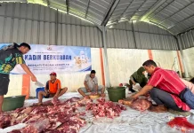 Kadin Jatim Bagikan Daging Qurban kepada 1.750 Penerima