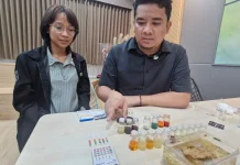 Strip Halal ITS Deteksi Kandungan Minyak Babi