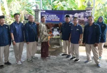 PT PAL Salurkan Hewan Kurban hingga Masyarakat Pesisir Lamongan