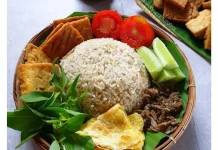 Nasi Uduk, Warisan Kuliner Betawi yang Lahir dari Perpaduan Budaya