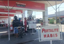 Pertalite Habis di SPBU Waru, Warga Terpaksa Beralih ke Pertamax yang Lebih Mahal