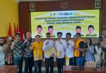 Golkar Sidoarjo Buka Jalan Pendidikan Warga Putus Sekolah