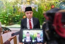 Wali Kota Eri Minta Pejabat Perempuan Kantongi Rida Suami Sebelum Mutasi