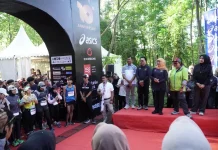 Khofifah Sambut Ribuan Pelari Dunia Taklukan Jalur Ekstrem Gunung Arjuno