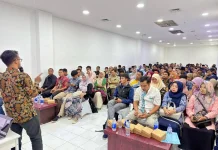 Hadapi Era Digital, Ratusan Guru Ikuti Pelatihan AI