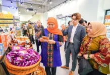 Gubernur Khofifah Dorong UMKM Jatim Tembus Pasar Global Hong Kong