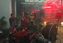 Sebuah Mobil Terbakar saat Terparkir di Basement Apartemen Jalan Pemuda